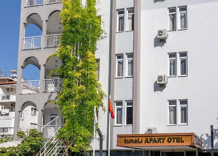 Tunali Apart